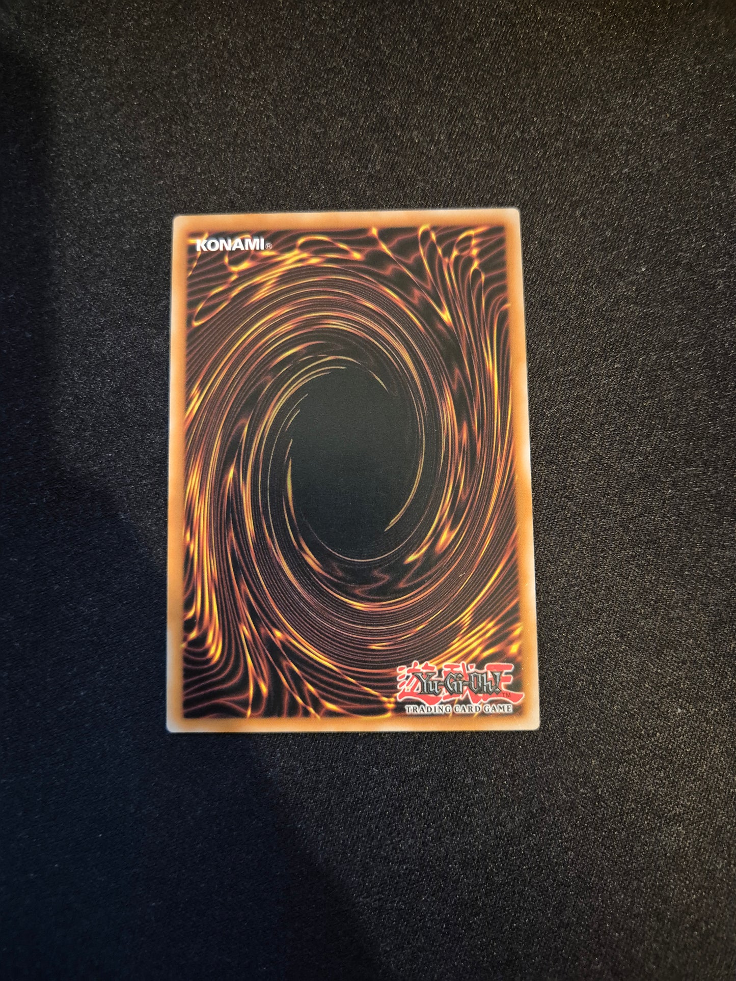 Carte Yu-Gi-Oh! Les Chevaliers Fantômes de la Cape Décomposée Ultra Rare CORI-FR018