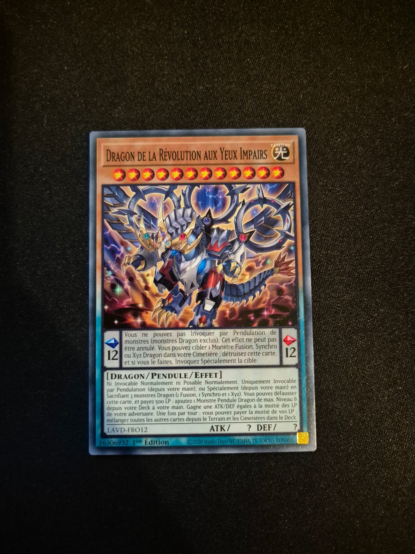 Carte Yu-Gi-Oh! Dragon de la Révolution aux Yeux Impairs LAVD-FRO12