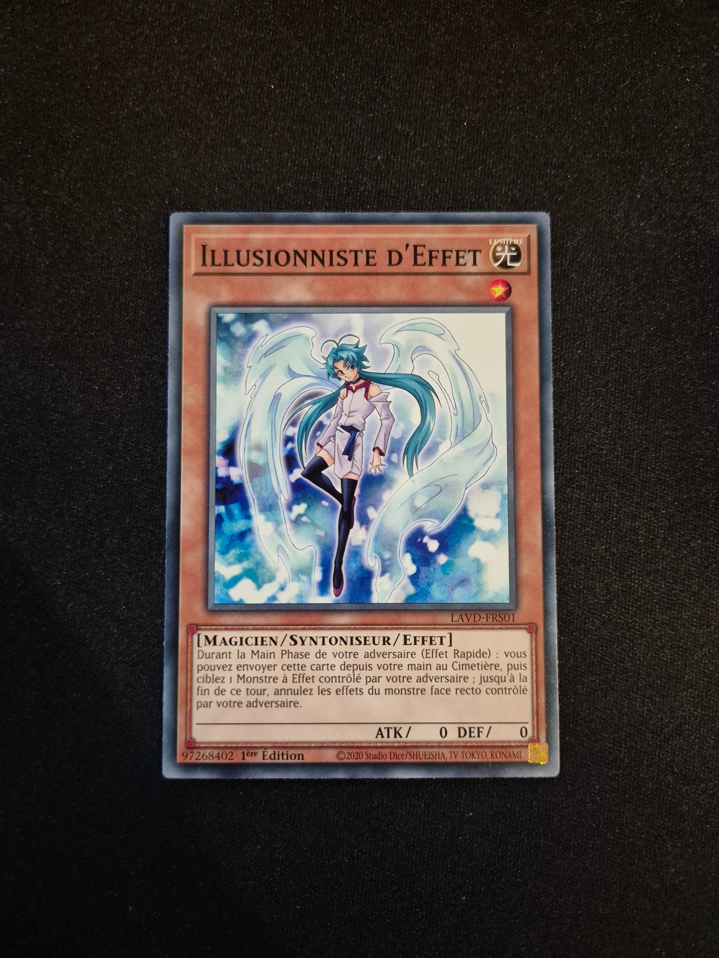 Carte Yu-Gi-Oh! Illusionniste d'Effet LAVD-FRS01