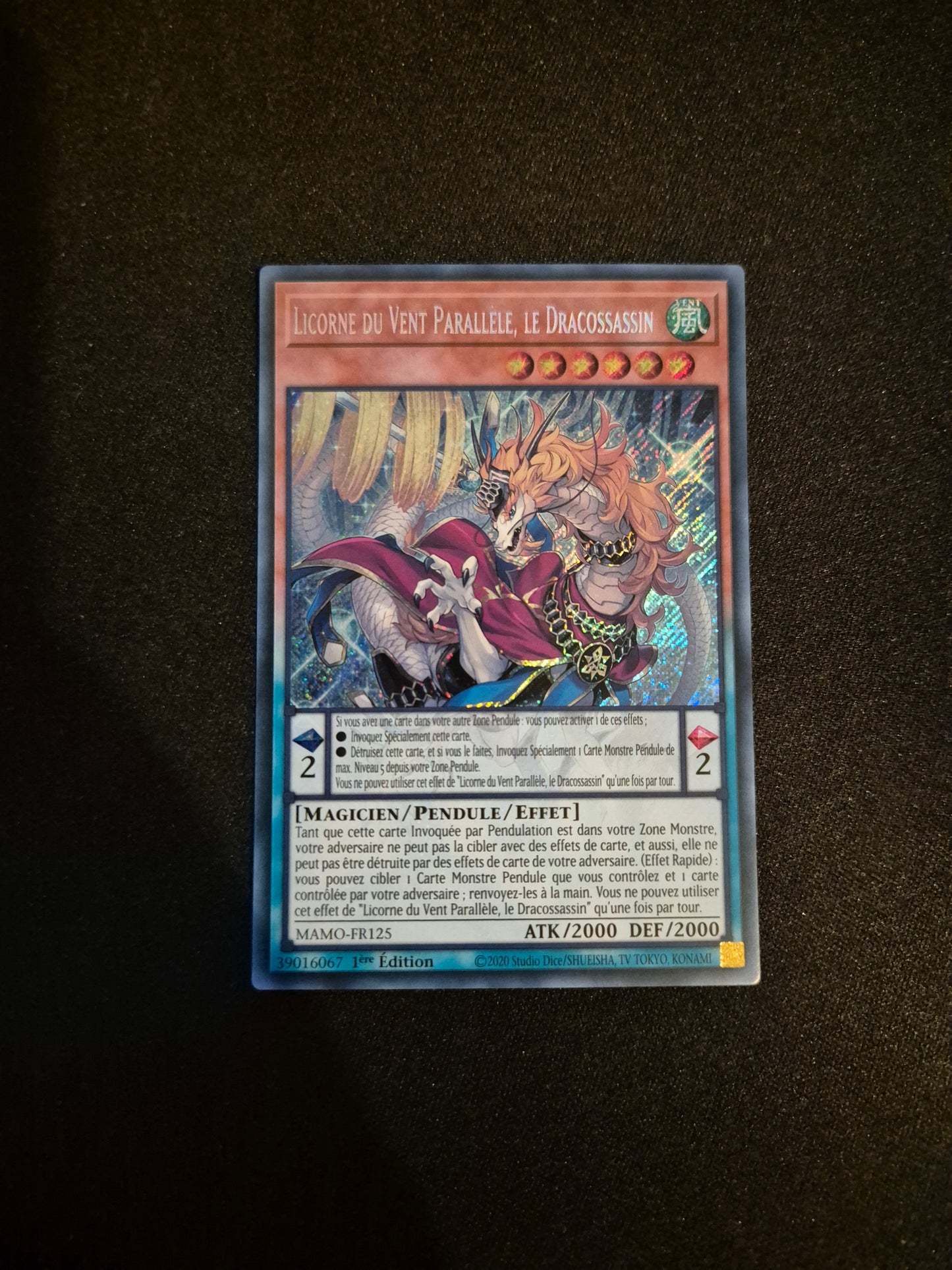 Carte Yu-Gi-Oh! Licorne du Vent Parallèle le Dracossassin Secret Rare MAMO-FR125