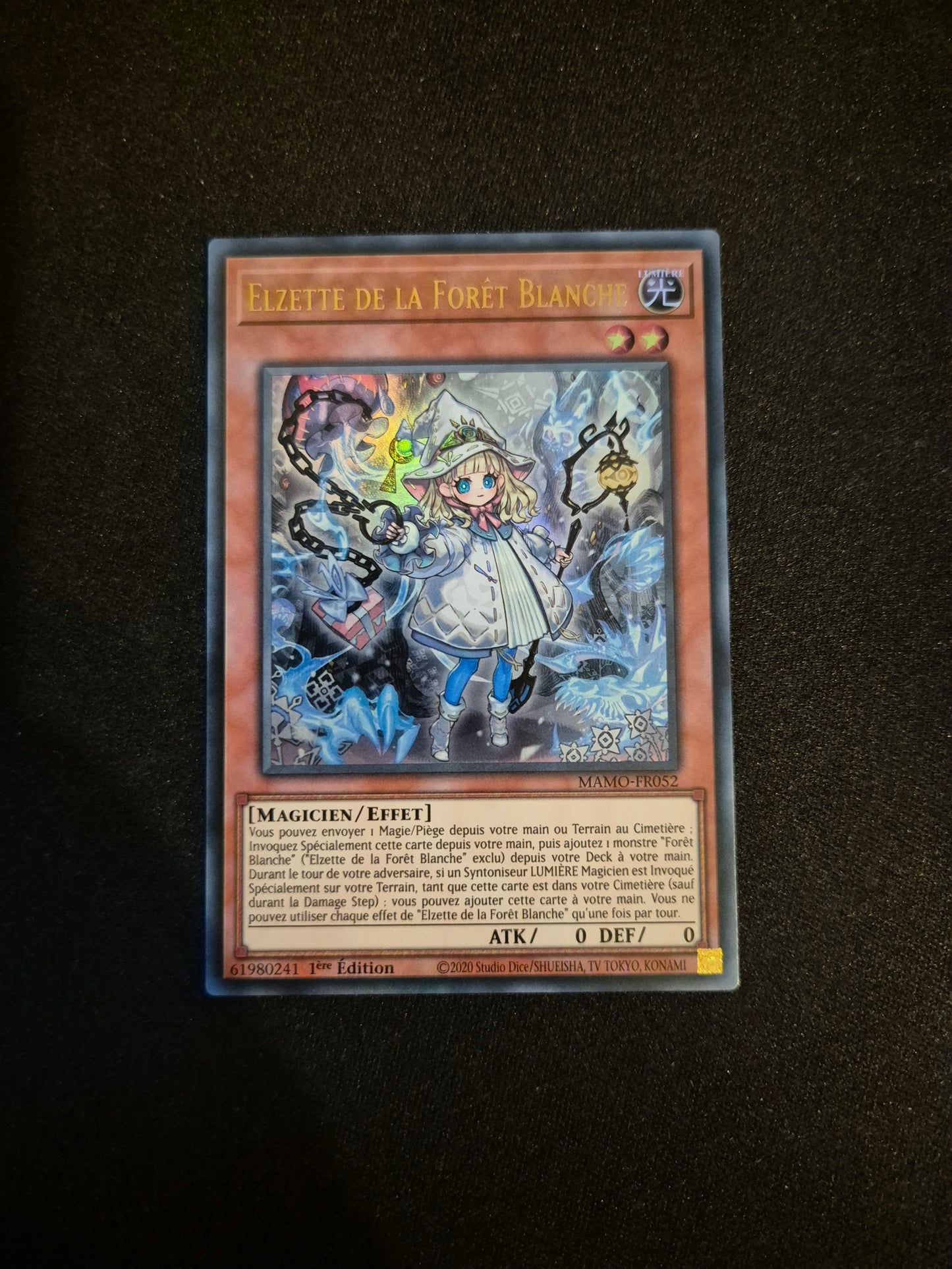 Carte Yu-Gi-Oh! Elzette de la Forêt Blanche Ultra Rare MAMO-FR052