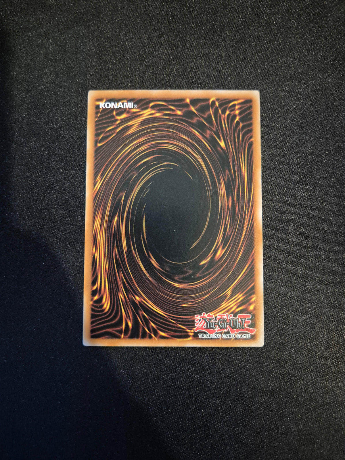 Carte Yu-Gi-Oh! Magicien Sombre Ultra Rare MAMO-FR001