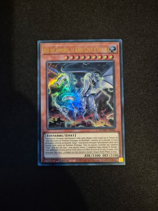 Carte Yu-Gi-Oh! Roi du Tonerre Le Kaiju Coup d'Eclair Ultra Rare MAMO-FR046