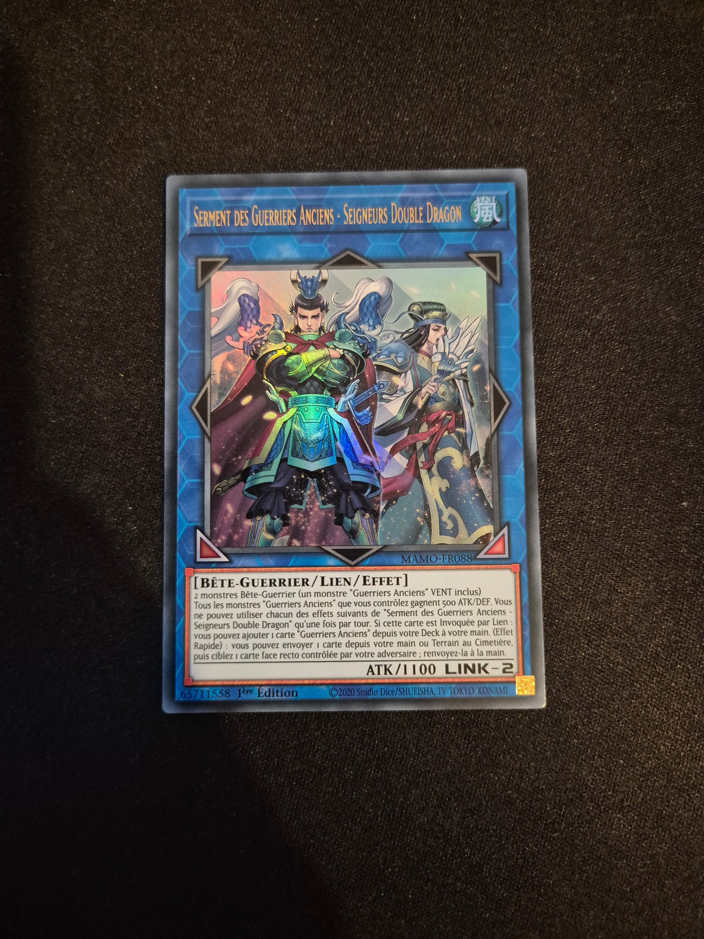 Carte Yu-Gi-Oh! Serment des Guerriers Anciens Seigneurs Double Dragon Ultra Rare MAMO-FR088