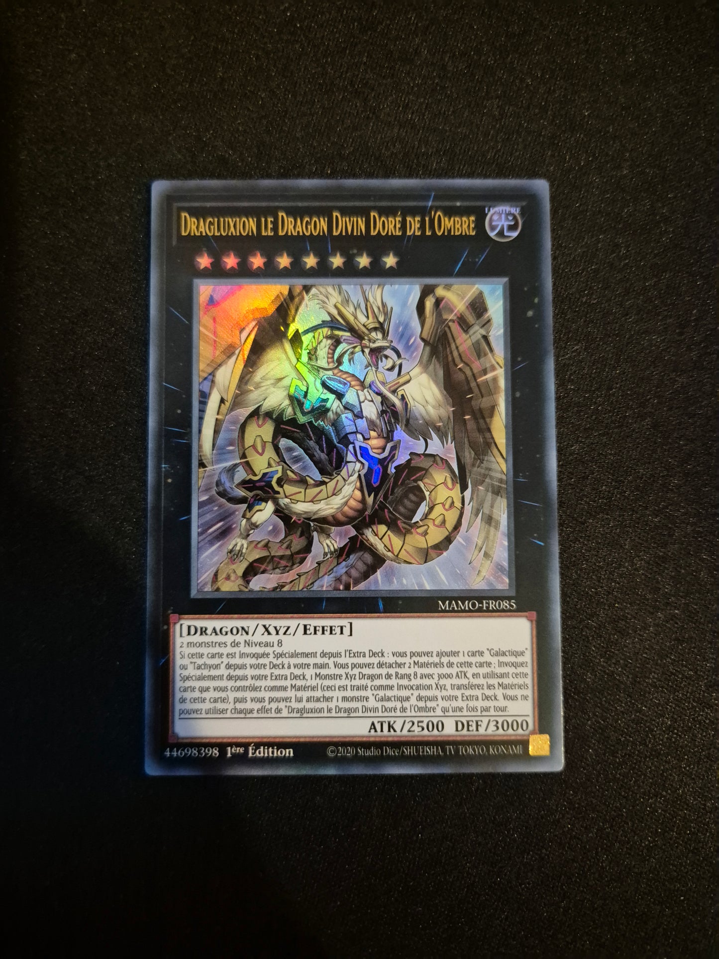 Carte Yu-Gi-Oh! Dragluxion le Dragon Divin Dorée de l'Ombre Ultra Rare MAMO-FR085