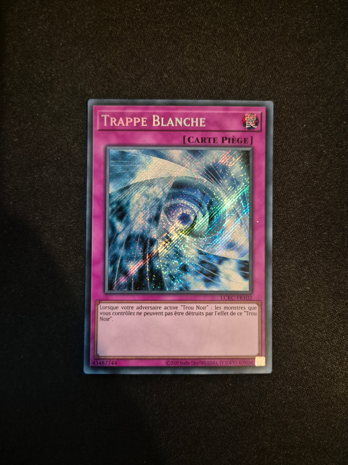 Carte Yu-Gi-Oh! Trappe Blanche Secret Rare LCKC-FR102