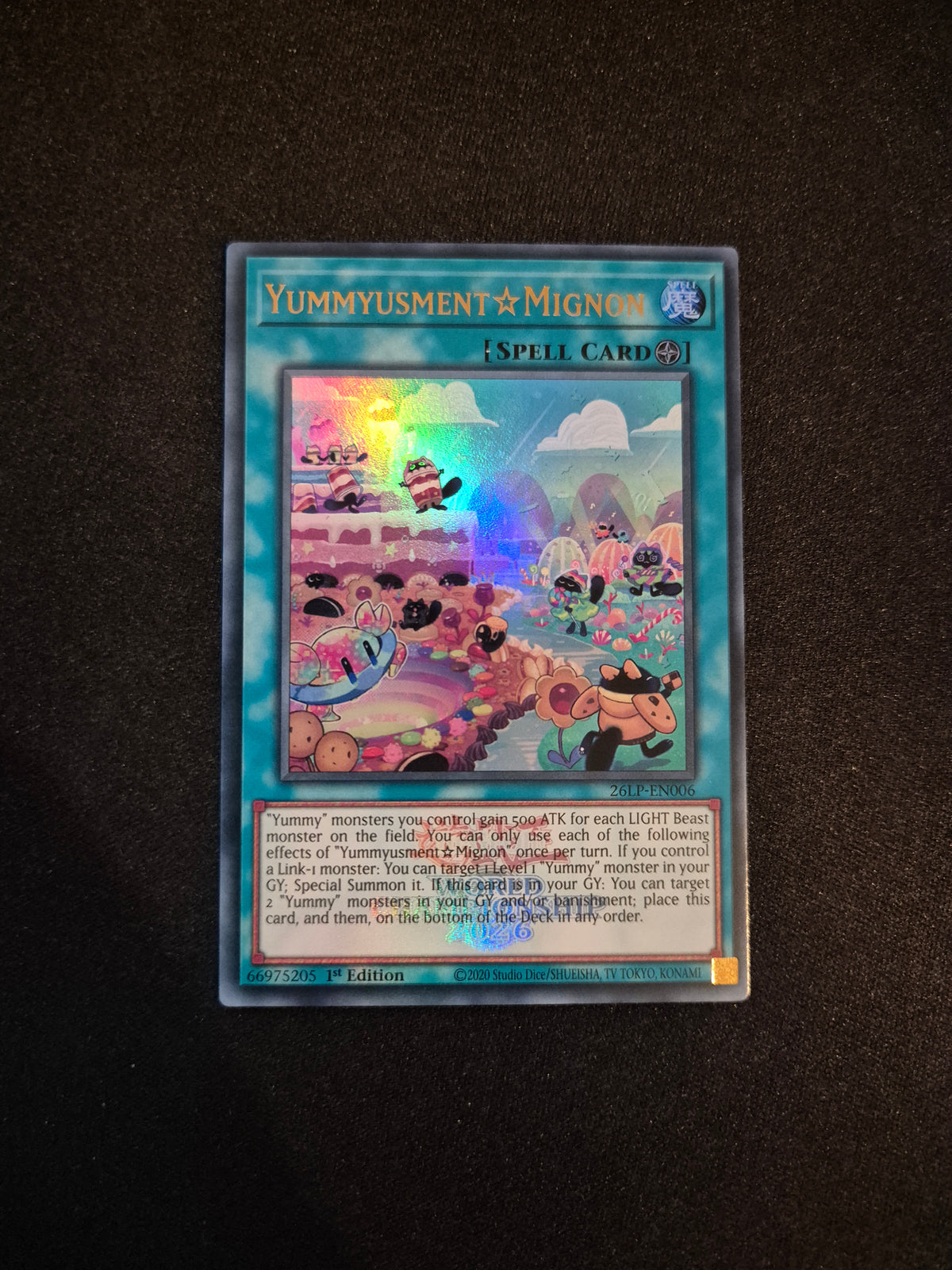 Carte Yu-Gi-Oh! Yummyusment Mignon Emblazoned Ultra Rare 26LP-EN006