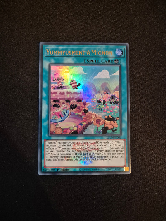 Carte Yu-Gi-Oh! Yummyusment Mignon Emblazoned Ultra Rare 26LP-EN006