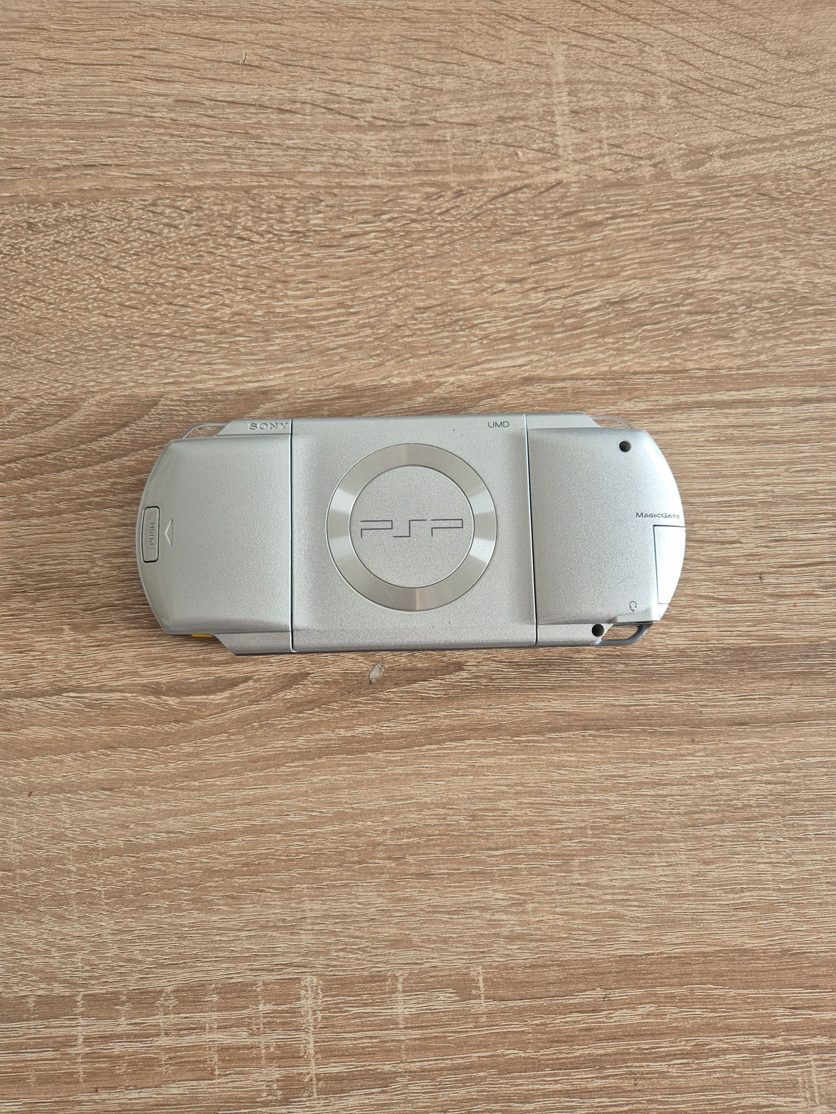 Console Sony Playstation Portable PSP 1006 Grise