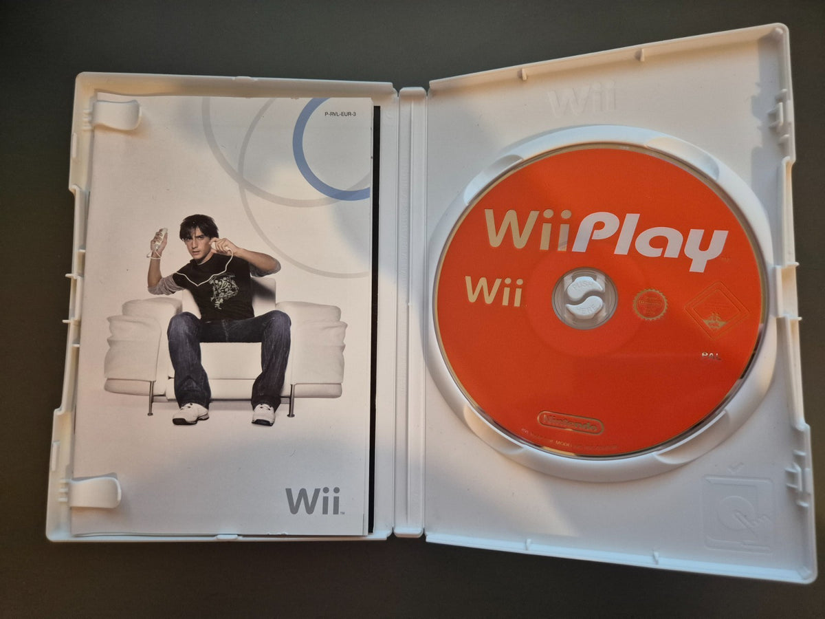 9027960