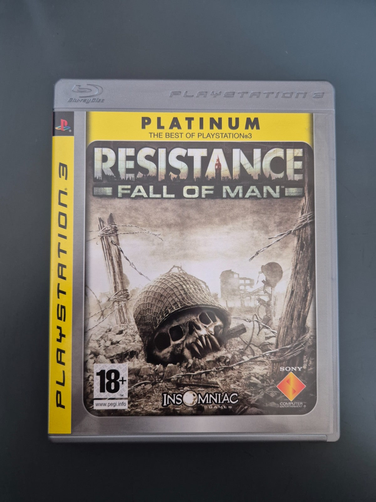 8871983
