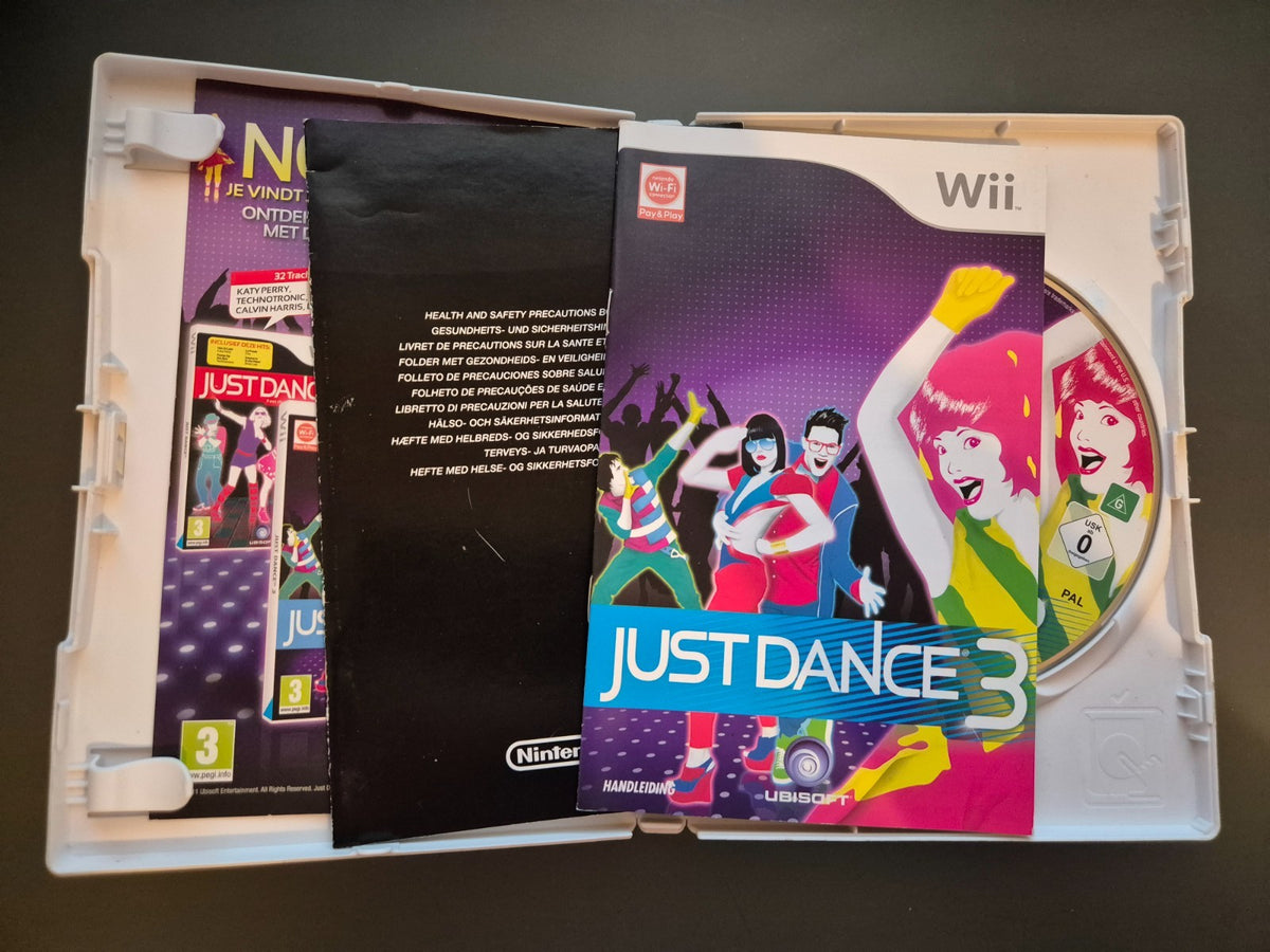 9027560