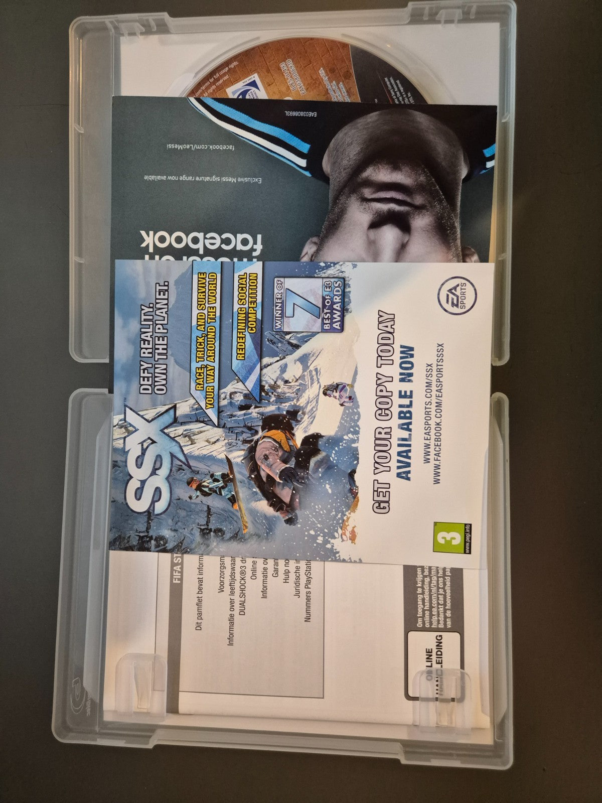 8940760