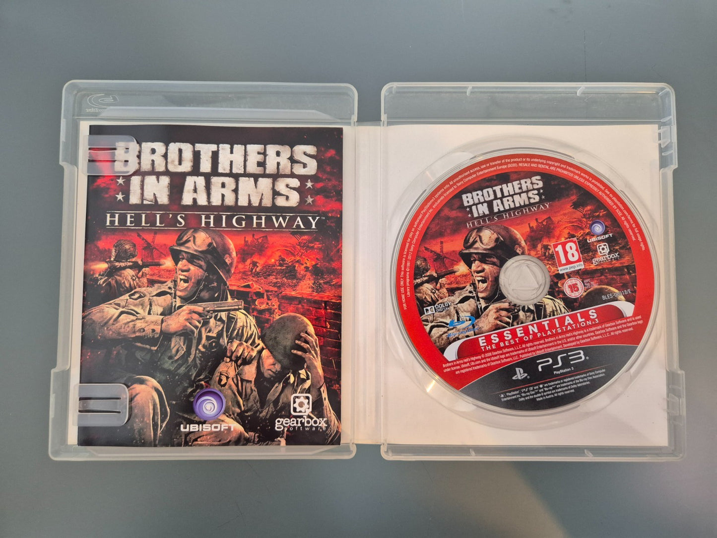 8936246