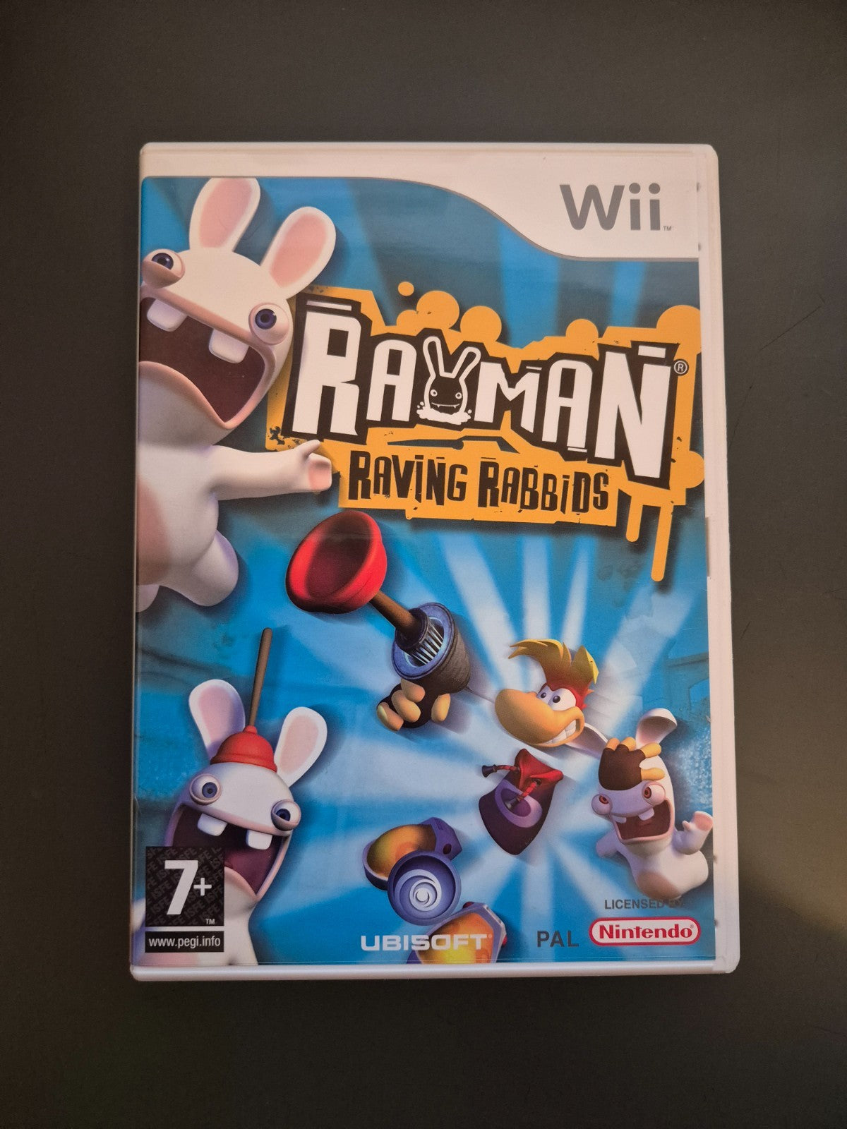 9027561