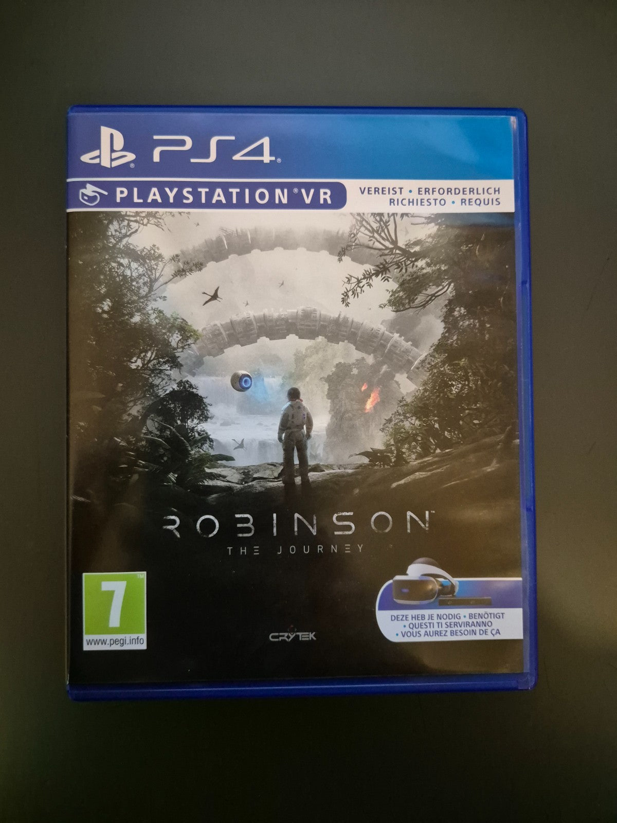 8423917